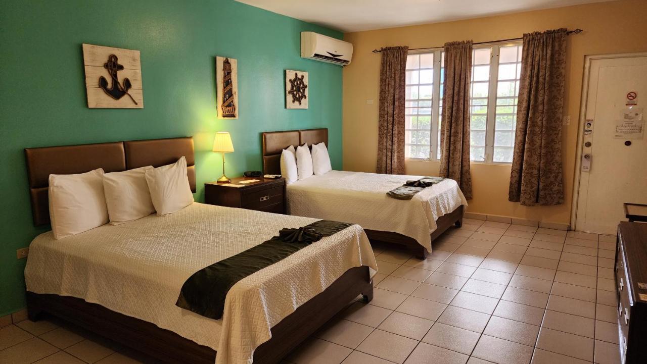 Combate Beach Resort Кабо Рохо Екстериор снимка