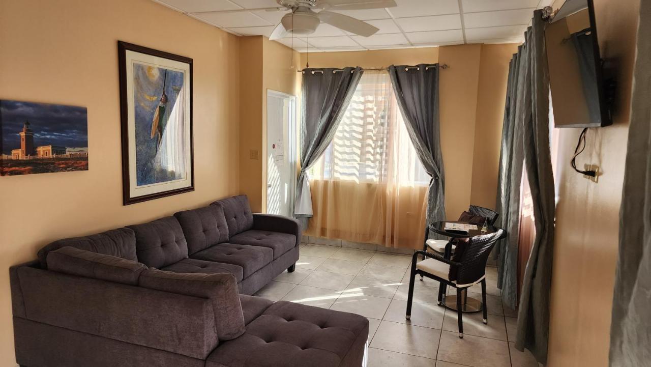 Combate Beach Resort Кабо Рохо Екстериор снимка